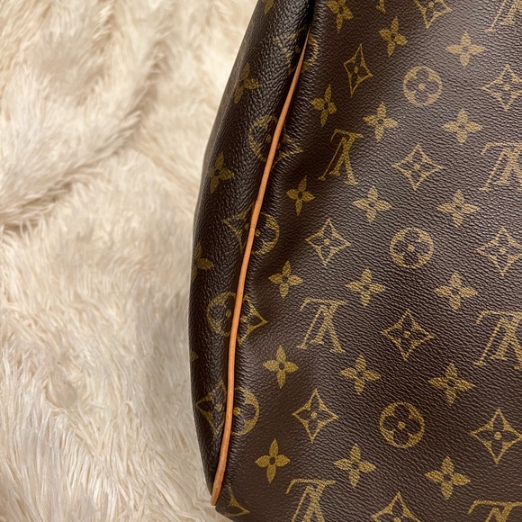 Louis Vuitton Keepall 55 - Picture 6 of 7